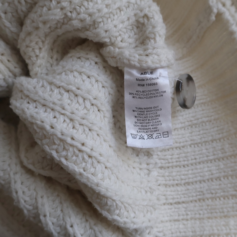 Able Cristina Boyfriend Cardigan Womens XL Cream Closet Staple Coastal - Picture 9 of 10